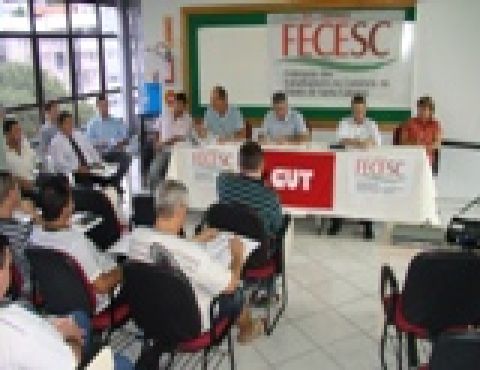 Diretoria da FECESC define suas bandeiras de luta para 2011