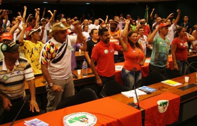 Líderes da Câmara discutirão plebiscito da reforma política em novembro