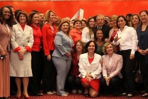 Lula participa de sessão de fotos com candidatos e candidatas do PT e da base aliada